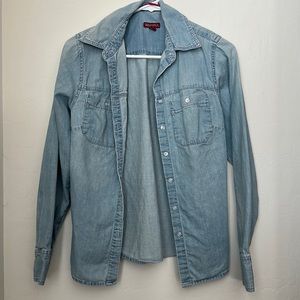 Long sleeve button up